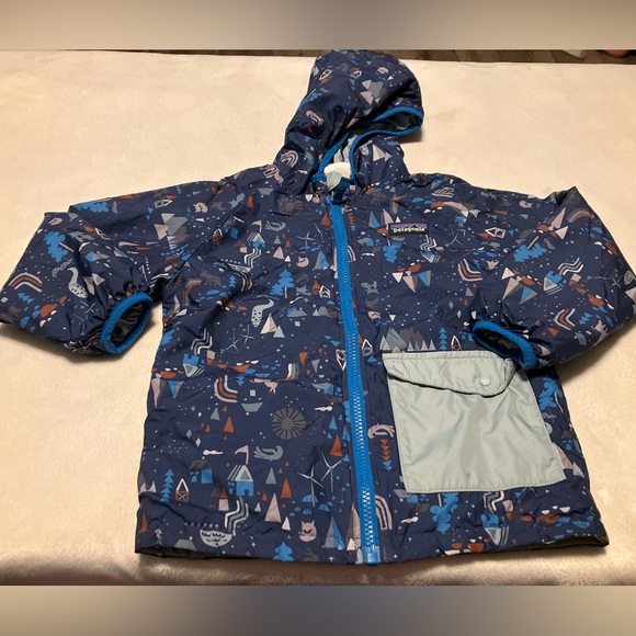 Patagonia Kids Blue Rainbow & Outdoor Graphic Raincoat